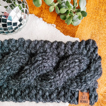 Load image into Gallery viewer, Chunky Cable Knit Headband
